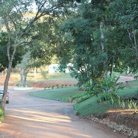Pousada Encanto Da Mata - Ecologica คาคอนเจ ภายนอก รูปภาพ